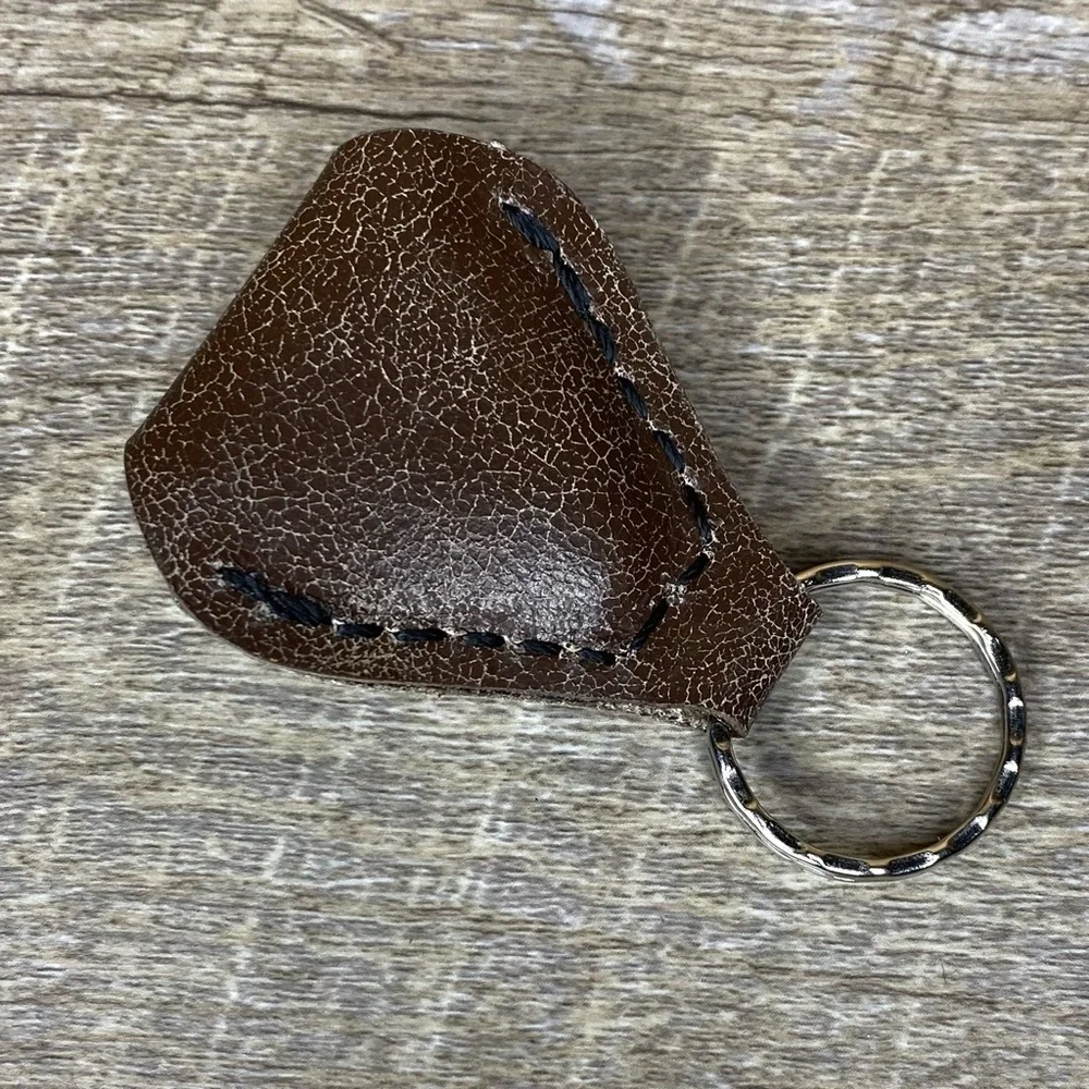 Leather Guitar Picks Holder Keychain handmade crackled brown Aldi coin holder - Picture 2 of 9